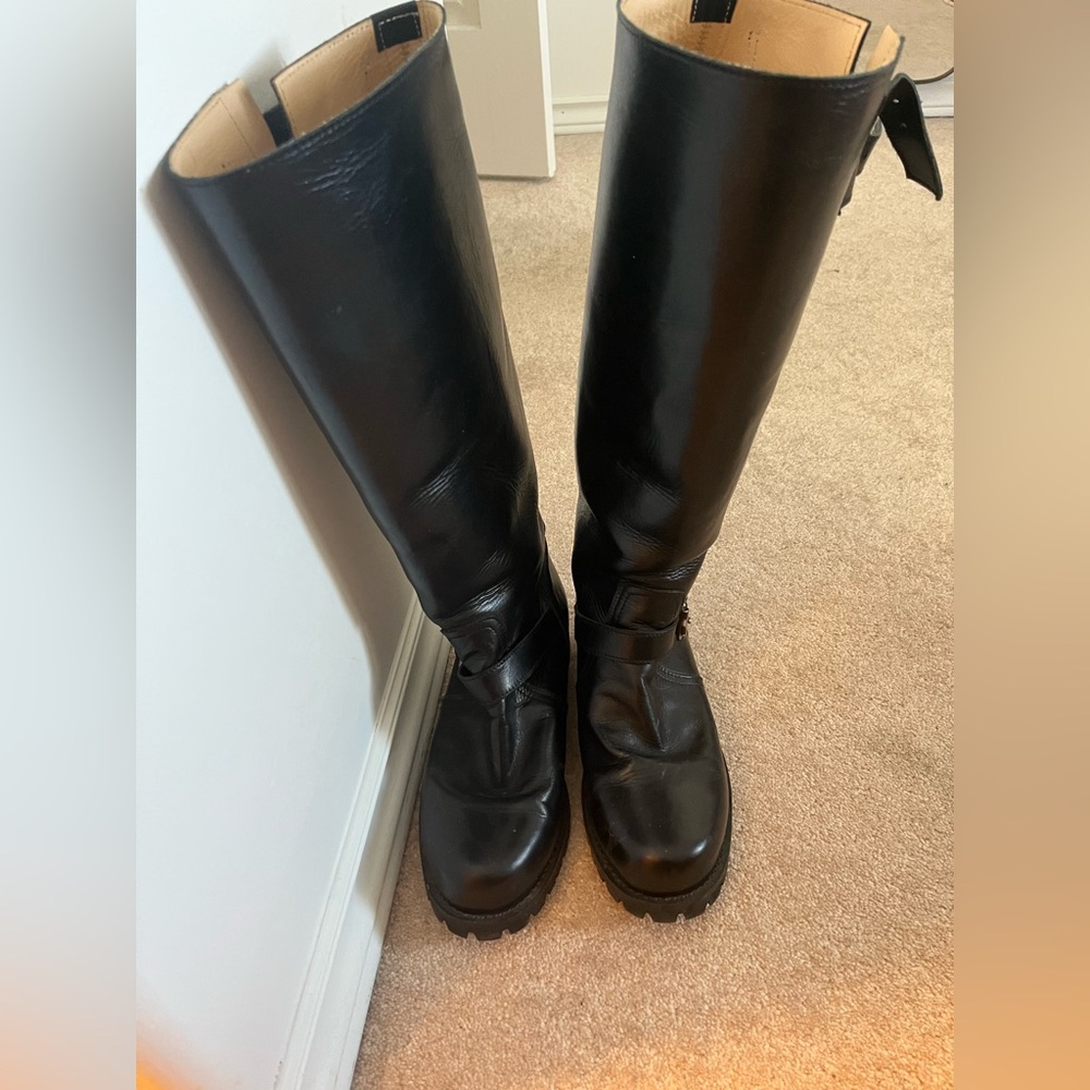 Custom-made engineer boots